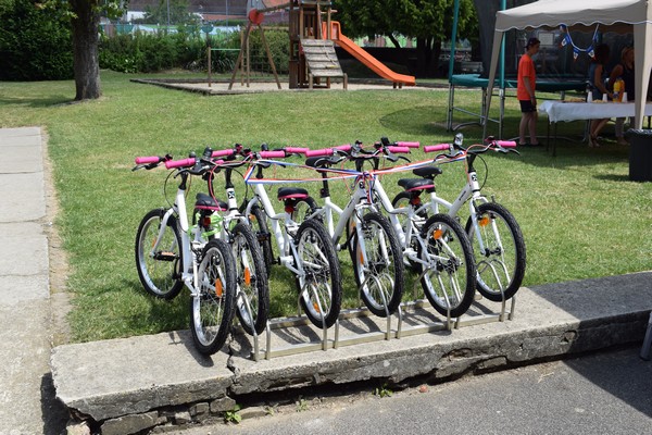 De la conception à l’aboutissement du projet vélos, et...  de grands sourires sur les visages des enfants